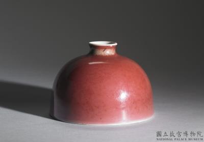 图片[2]-Flat bulbous vase with red glaze, Qing dynasty, Kangxi reign (1662-1722)-China Archive